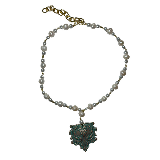 Ruffled heart necklace